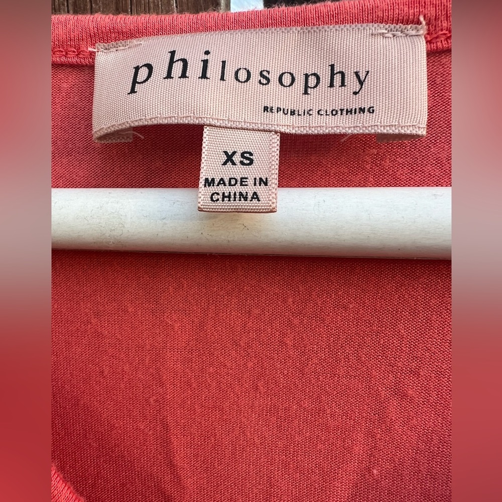 Philosophy top - Picture 2 of 3